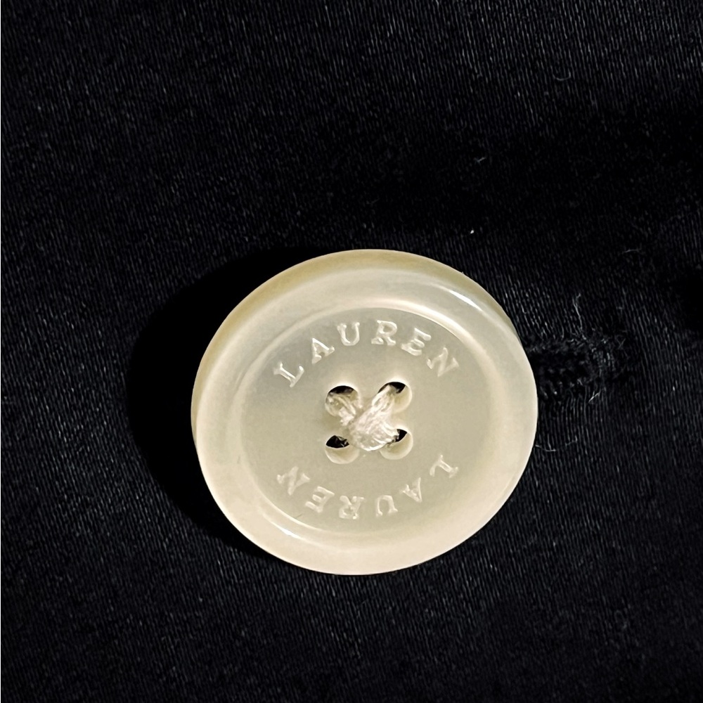 VINTAGE RALPH LAUREN BLACK LINED PEARLIZED BUTTONS VINTAGE RETRO CREST LOGO - Picture 9 of 16